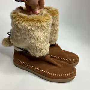 Toms Nepal Suede mixed media pull on boots‎ size 7 thumbnail 2
