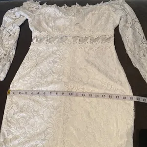 Women’s Long Sleeve Lace Dress with Sheer Areas Size L NWOT thumbnail 7