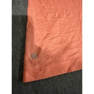 Lululemon Breeze By Short Sleeve Top Coral Perforated Athleisure Women Sz S/M thumbnail 8