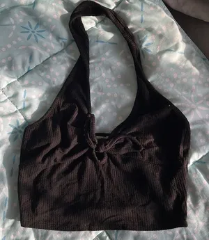 BLACK Halter top Size L thumbnail 1