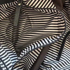 EUC Kate Spade Black Leather Expandable Shoulder Bag thumbnail 13