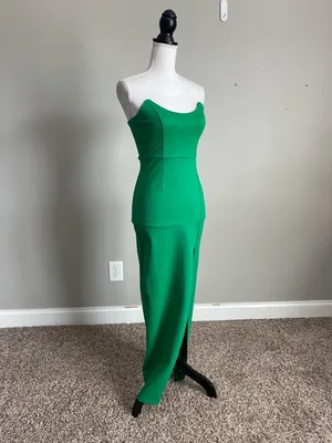 SUPERDOWN | Ryleigh Strapless Kelly Green Column Gown with Front Slit Sz S thumbnail 5