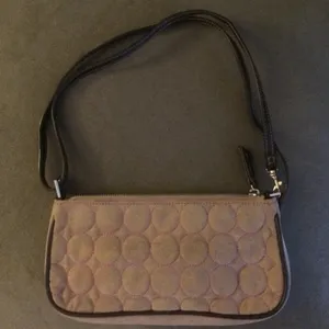 Liz Claiborne‎ Small Clutch Purse in Tan Suede with Pink Circle Pattern Baguette thumbnail 1