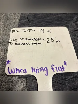 Lululemon T-shirt thumbnail 5