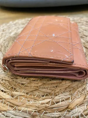 Christian Dior Lady Dior Lotus Quilted Patent Leather Cannage Wallet in Peachy Pink thumbnail 2