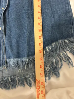 Risen Denim Shirt Women M Distressed Raw Fringe Hem Western Button Up thumbnail 6