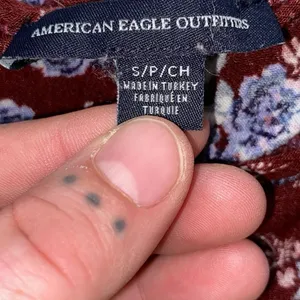 American Eagle Outfitters Floral Flowy Top Size S thumbnail 3