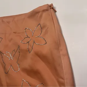 Le Lis Crop Camisole Top‎ & Mini Skirt Set in Nude Peach Rhinestones Size XS/S thumbnail 10