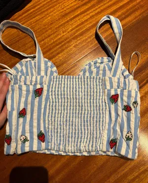 Reformation Anthropologie Maeve Strawberry Top thumbnail 4