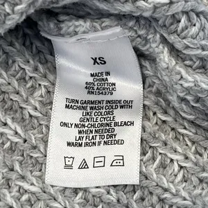 Aeropostale Womens XS Hooded Cropped Sweater Gray Knit V Neck Relaxed Cozy thumbnail 6