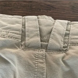 North Face Khaki Shorts hiking walking casual Roll Up Hem - size 4 thumbnail 3
