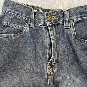 Women’s Dark Wash Size 10 Timberland Jeans thumbnail 4