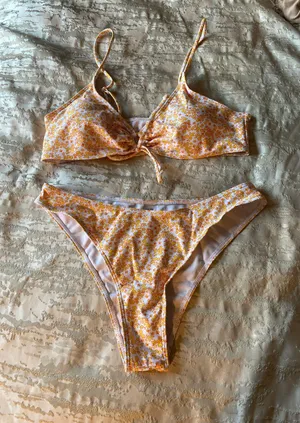 SheIn Bathingsuit thumbnail 1