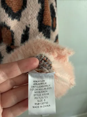 Umgee Leopard Print Fuzzy Sweater Pink Animal Print Oversized Size Small thumbnail 5