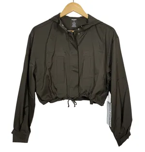 Girlfriend Collective Windbreaker Jacket Women XS Green Full Zip Hoodie Crop NWT thumbnail 1
