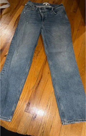 Abercrombie The 90s Straight Ultra High-Rise Curve Love thumbnail 1