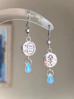 Handmade cat & fish teardrop dangle earrings 🐈🐟 thumbnail 2