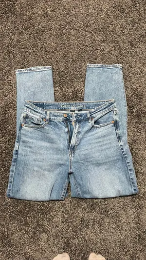 American Eagle Jeans Mom thumbnail 2