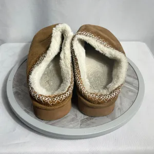 Source Unknown Brown Faux Suede Sherpa Lined Clog Slippers Womens EU 38/39 Cozy Indoor Shoes thumbnail 3