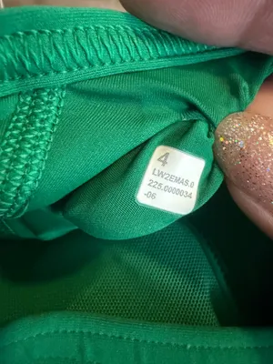 Lululemon Flow Y Med Support Sports Bra B/C Raceway Green 4 NWT thumbnail 4