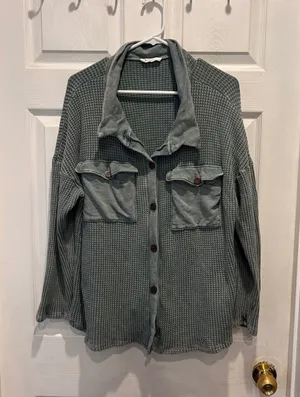 Bucketlist Womens Sage Green Waffle Knit Button Up Shacket Shirt Large‎ Thermal thumbnail 1