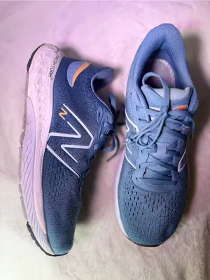 New Balance Women's Blue Knit Fresh Foam Sneakers with Peach Accents thumbnail 6