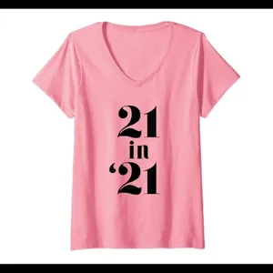 21 in 21 T-Shirt Women's Medium Peach Pink Top Graphic Tee Birthday‎ Celebrate thumbnail 1