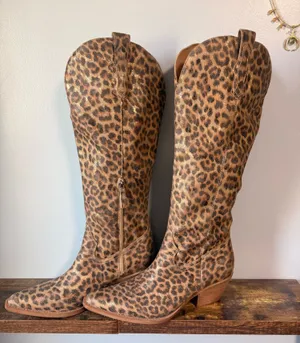 cowgirl boots thumbnail 1