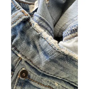 Abercrombie & Fitch Curve Love The Skinny High Rise Distressed Jeans Size 27 thumbnail 7