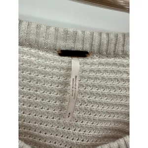 Free People‎ Cream Moonshine V Neck Sweater Cold Shoulder Distressed Small FW26 thumbnail 7