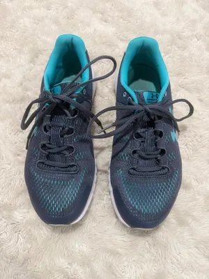 Under Armour Women's Micro G Pursuit BP running shoes Athletic Sneakers Size 8.5 thumbnail 2