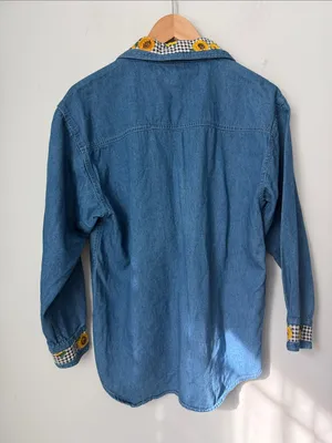 Vintage 90s Cow Appliqué Denim Shirt Sunflower Sz Med ^ thumbnail 6