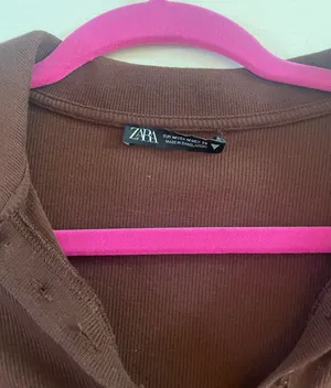 Crop Top thumbnail 3