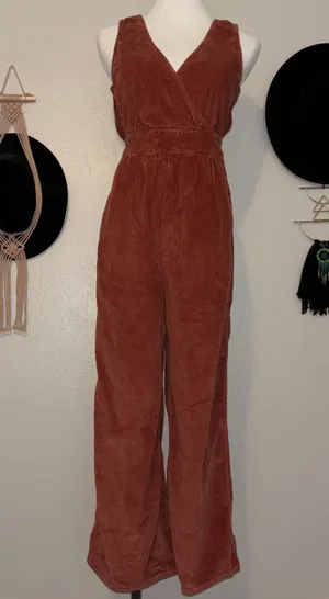Jumpsuit thumbnail 1