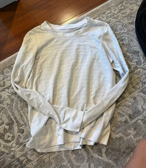 Lululemon white long sleeve athletic top thumbnail 1