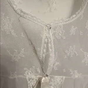 VTG Formfit Rogers Sheer White Lace Lingerie Bridal Whimsical. thumbnail 4
