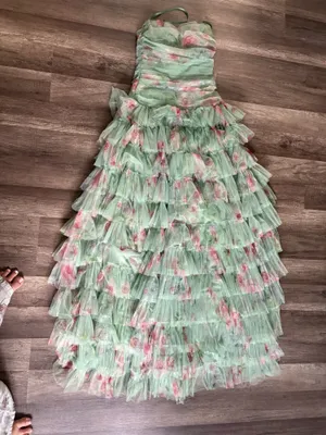 Green Floral Prom dress thumbnail 3