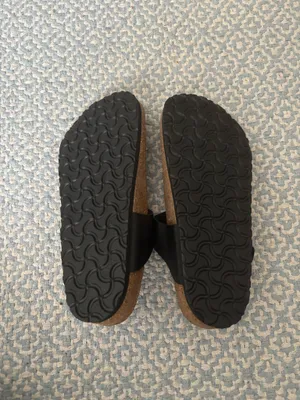 Gizeh Birkenstock Sandals thumbnail 2