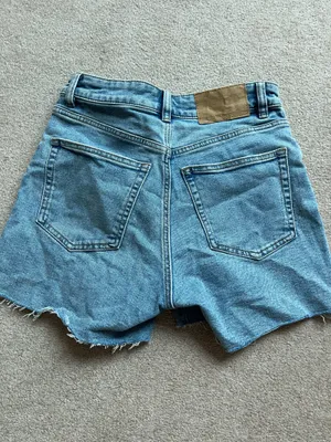 H&M Jean Shorts thumbnail 2
