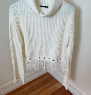 Lulus Freethinker Cream Fringe Cropped Sweater thumbnail 9