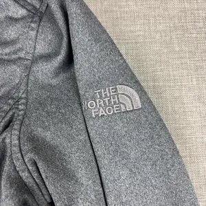 The North Face Shirt Womens Small Gray 1/4 Zip Ropes & Gray Pullover Top thumbnail 2