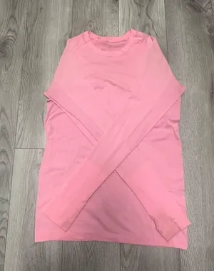 Lululemon Swiftly Tech Long Sleeve thumbnail 1