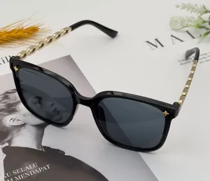 Black Sunglasses with Gold thumbnail 1