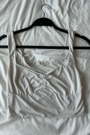 Revolve Top thumbnail 1