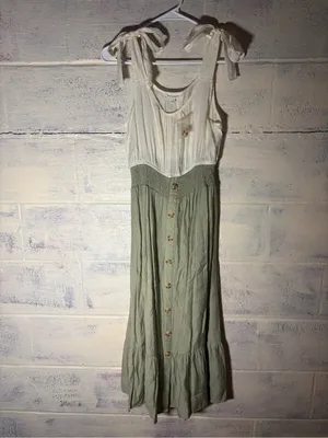 Blu Pepper Asymmetrical White and Green Resort Midi Dress size M NWOT thumbnail 2