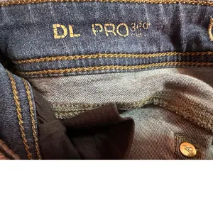 DL1961 Classic Medium Wash Skinny Jeans Casual Everyday Denim‎ thumbnail 7