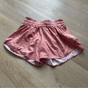 Lululemon Stretch Woven Short Vita Pink thumbnail 2