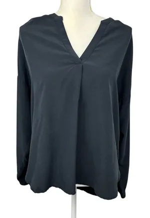 Madewell v-neck blouse size Medium office dressy minimalist goth all seasons thumbnail 1