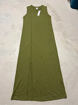 Chico’s NWT Sleeveless Olive Green Maxi Dress MSRP$89 0 4/6 thumbnail 1