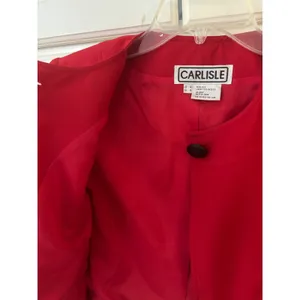 CARLISLE Red Silk Cropped Jacket Blazer Womens Size 4 Button‎ Pockets thumbnail 6